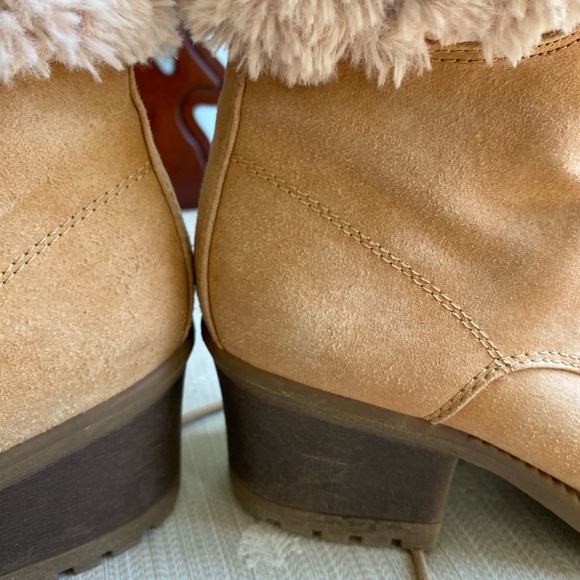 Cliffs by White Mountain tan suede boot with fur , 3in heel - Picture 10 of 16